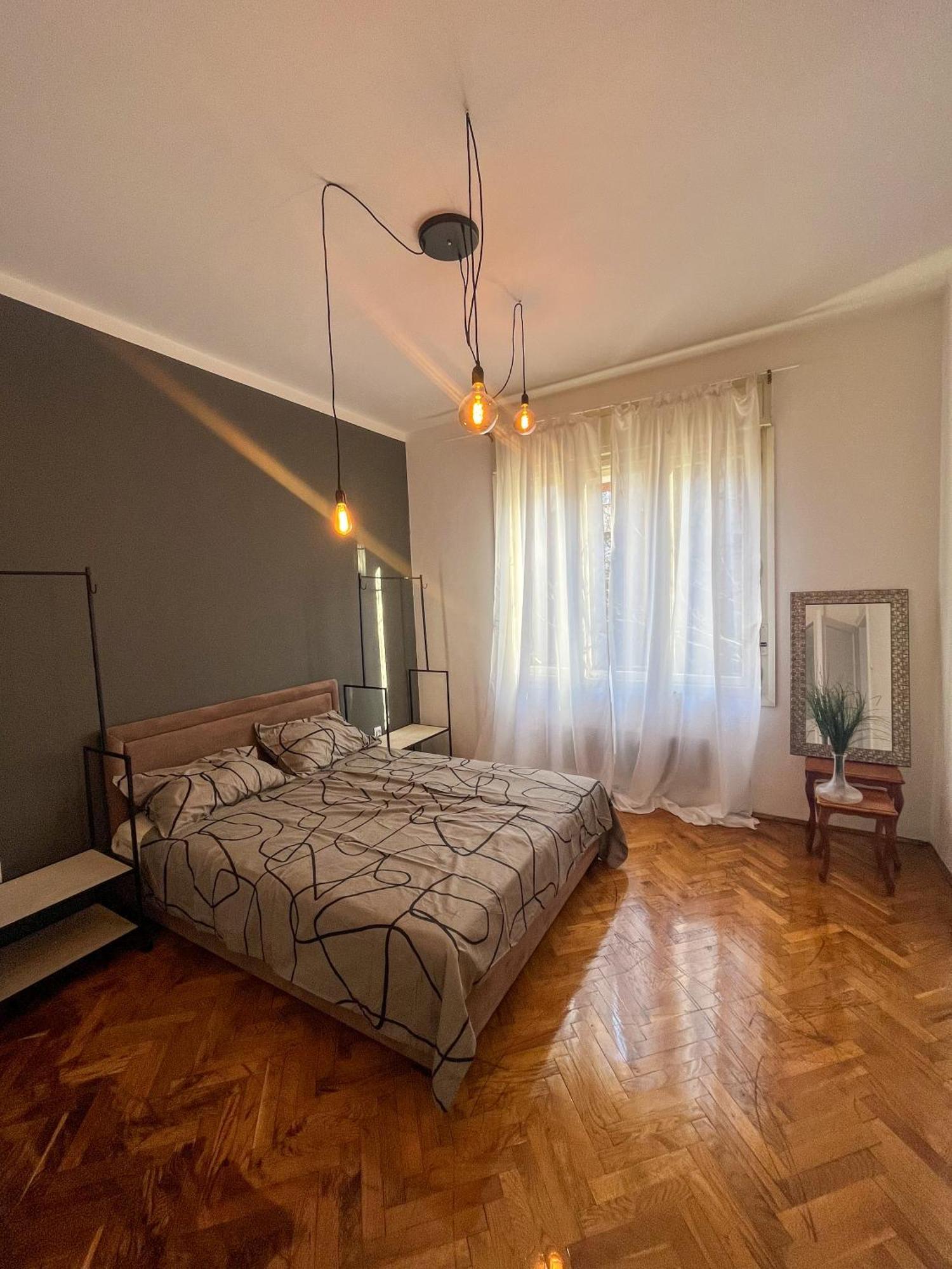 Two Bedroom Apartment Near Slavija Square Beograd Bagian luar foto